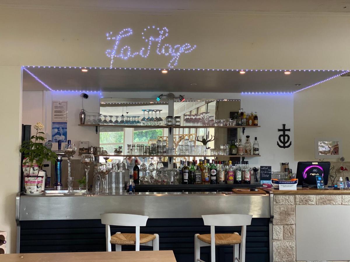 Hotel Restaurant La Plage ميناء سانت-لويس-دو-رون المظهر الخارجي الصورة