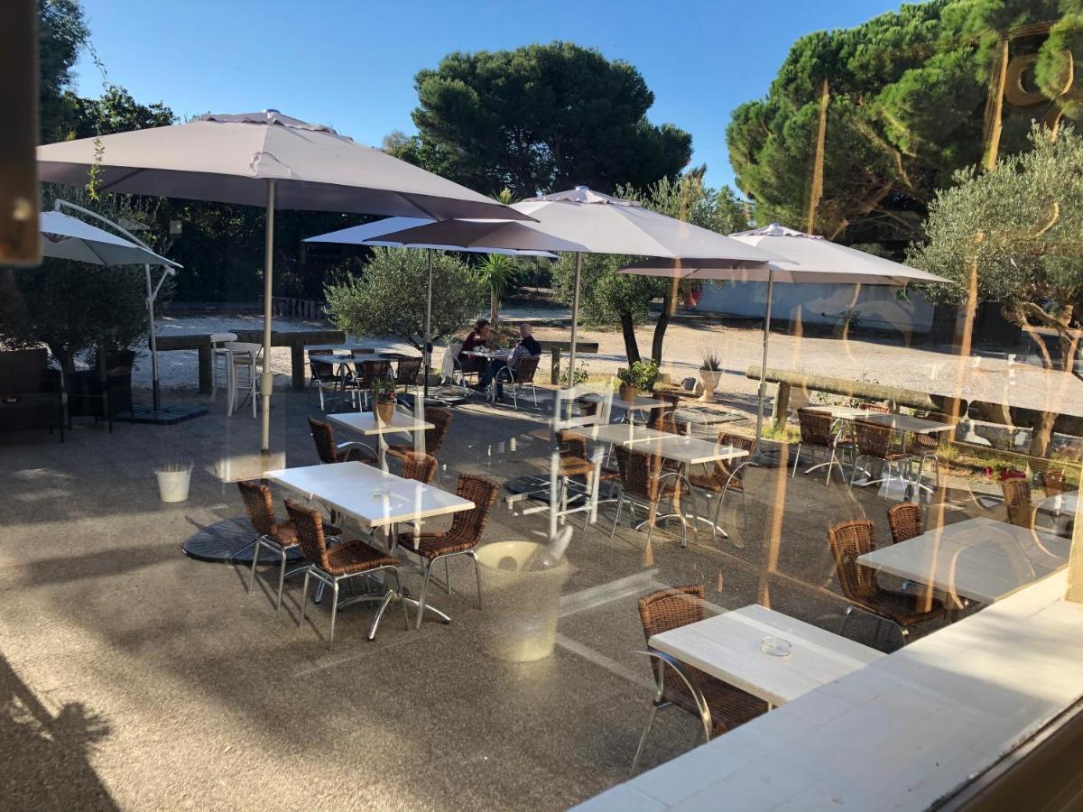 Hotel Restaurant La Plage ميناء سانت-لويس-دو-رون المظهر الخارجي الصورة